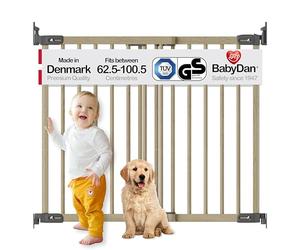 BabyDan Silkeborg Deluxe Baby Gate - Adjustable Wood Safety Stair Gate with One-Hand Operation, 62.5-100.5cm - Wall-Mounted Child Security Gate with Quick-Release & Reversible Opening