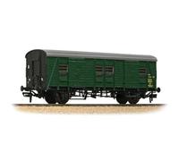Bachmann 39-527A SR PMV Parcels and Miscellaneous Van BR Green S1108S OO Gauge