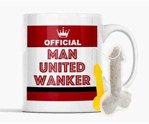 Bagamug Funny Manchester Football Mug and Novelty Teabag Gift Set - Official Man United Wanker Banter Gift for Him Boyfriend Rude Husband Dad, Sarcastic Fan Joke Cup, Secret Santa Birthday Gift