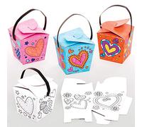 Baker Ross AT357 Heart Colour In Treat Boxes - Pack of 12, Creative Valentine's Day Art And Craft Supplies For Kids To Make And Decorate
