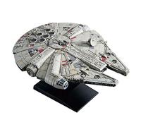 Bandai Hobby - Star Wars - Millennium Falcon (Empire Strikes Back Ver.) Vehicle Model Kit