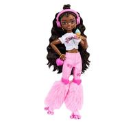 Barbie Dream Besties Doll and Accessories, Barbie “Brooklyn” Posable Roller Skat