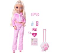 Barbie Dream Besties Weekend Getaway Malibu Doll and Accessories, Fashion Doll with Removable Fashions & 7 Travel Themed Toy Pieces, JMV16