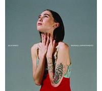 Bardo, Julia - Bauhaus, L'appartamento