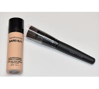 bareMinerals bareSkin Pure Brightening Serum Foundation Bare Shell 02 & Brush