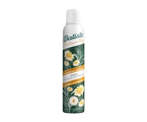 Batiste Naturally Green Tea & Chamomile 200ml, No Rinse Spray to Refresh Hair in Between Washes, with 100% Natural Extracts