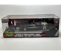 Batman Classic TV Series 1966 Batmobile Deluxe W/3 Figures 1:24 Model