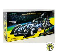 DC Comics, BATMAN FOREVER Batmobile + Batman Action Figure Set, 12.7-cm Retro Batman, Translucent 50-cm Batmobile, Collector’s Edition, For Fans Aged 4+