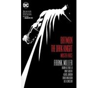 Batman: The Dark Knight by Frank Miller - 9781401284312