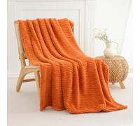 Battilo Fleece Throw Blanket, Burnt Orange Throws for Sofa 125x150cm | Super Soft Fuzzy Fluffy Plush Blankets for Bed, Lightweight Cozy Warm Single Throws for Autumn Fall Home Decor Gifts