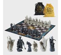 Battle For Middle Earth Chess Set by Noble Collection