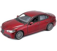 Bburago Alfa Romeo Giulia - Realistic 1:24 Scale Model Car, Officially Licensed by Alfa Romeo, Recommended Age 3+ Years