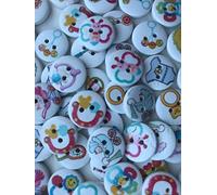 Beads'n'Bits - 40 Baby Themed Wooden Buttons 15mm Diameter Ideal for Sewing, Paper Crafts, Scrapbooking