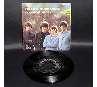 Beatles, The - (VINYL 7") Yellow Submarine / Eleanor Rigby