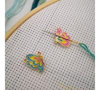 Beautiful Butterfly Needle Minder Magnetic for Cross Stitch, Pink and Blue Butterfly Needle Holder for Embroidery Needlework,Needlework and Embroidery Accessories(2 PCS)