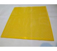 Beekeeping Supplies UK Ltd - Queen Excluder for Wooden BeeHives - 46cm x 46cm - Strong Plastic - Beekeeping Queen Excluder for British National Wooden Beehives