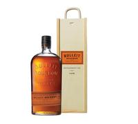 BEER HUNTER Personalised Bulleit Bourbon Whiskey Gift Set in Wooden Box - 45% ABV (70cl)