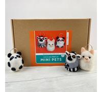 Bergin & Bath Needle Felted Mini Pets 2 - Make Three Felt Animals in This Beginners Craft kit for Adults. Create a Cute Llama, Panda and Lemur! Gift for Teens and Adults