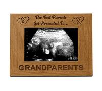 Best Parents Promoted To Grandparents Wooden Photo Frame Gift (5 x 7 Inch)