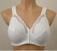Bestform / Vanity Fair 531 Deep Back,Soft Cup Front fastening Bra, White Or Nude