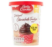 Betty Crocker Indulgent Chocolate Fudge Icing 400g (Pack of 4)