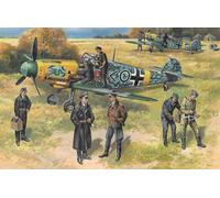 Bf 109F-2 with German Pilots and Ground Personnel 1:48 Figure Plastic Model Kit
