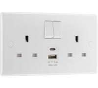 BG Electrical Double Switched Power Plug Socket Socket with Two Type A USB Charging Ports, Round Edge, Nexus 800 Series, White Moulded, 13A, 12W, 822UAC12