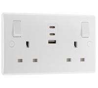 BG Electrical 30W Double Switched Power Wall Plug Socket with Fast Charge, 1 Type A and 2 Type C USB Charging Ports, Round Edge, Nexus 800 Series, White Moulded, 13A, 822UACC30