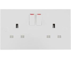 BG 922 White Square Edge 13A SP Double Socket