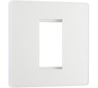 BG Evolve PCDCLEMS1W Single Euro Module Front Plate (25 x 50) - Pearlescent White (White)