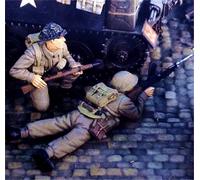 Bhowsa 1/35 WWII British Tank Soldier Resin Model Kit Unpainted and Unassembled (2 people, no tank) //p9O7lj10