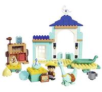 Big-Bloxx - Dino Ranch Nursing Station - Large Play Set (86 Building Blocks) for Dino Hospital with Breeding Site, Accessories & Toy Figure Min and Dino Figure Clover, for Children from 18 Months to 5