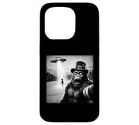 Bigfoot Aliens UFO St Patricks Day Funny Selfie Case for iPhone 15 Pro