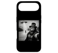 Bigfoot Aliens UFO St Patricks Day Funny Selfie Case for iPhone Air