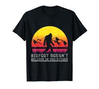 Bigfoot Doesn't Believe In You Either, Funny Sasquatch Yeti T-Shirt