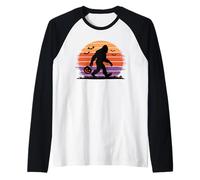 Bigfoot Halloween Retro Sunset Pumpkin Bat Trick or Treat Raglan Baseball Tee