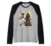 Bigfoot Samurai Great Wave Off Kanagawa Hokusai Sasquatch Raglan Baseball Tee