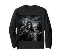 Bigfoot Sasquatch Selfie Rock On UFO Funny Long Sleeve T-Shirt
