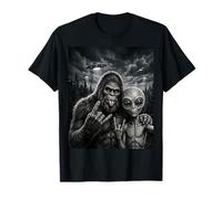 Bigfoot Sasquatch Selfie Rock On UFO Funny T-Shirt