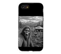 Bigfoot Selfie Aliens BBQ UFO Mountain Nature Scene Case for iPhone SE (2020) / 7/8