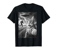 Bigfoot UFO Cat Selfie Alien Abduction Meme Art Sasquatch T-Shirt