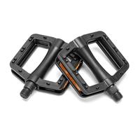 bike pedals for Trek Roscoe 7 2018 | Flat platform design with traction pins for secure foot contact and easy everyday cycling control.