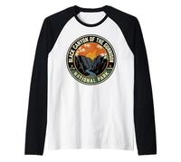 Black Canyon of the Gunnison National Park Retro Eagle Badge Raglan Baseball Tee