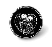 Black Human Skulls Kiss on Black Round Brooch Pin, Unisex Smooth Surface Lapel Tie Pin, Lightweight Badge Jewelry Crafts Decor for Costume Accessory Men Women