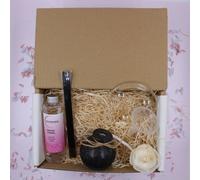 Black Round Reed Diffuser Set With Refill Reeds & Plate - Snow Angel Treat Gift Box