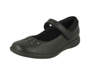 (Black, UK 12 Child) Girls Clarks Star Detailed School Shoes Etch Bright