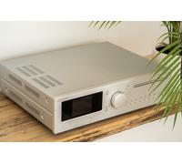 Block CVR-200 AV 7.1 Blu-ray Internet receiver with 7x 100 watts of music power in diamond silver