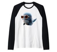 Blue Whale Diver Ocean Diving Blue Whales Cute Whale Raglan Baseball Tee