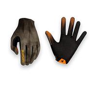 Bluegrass Durable synthetic leather glove combined with gel and EVA padding provides superior comfort and control.