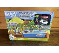 Bluey Pool Time Playset Figure in Swim Suits bath pool